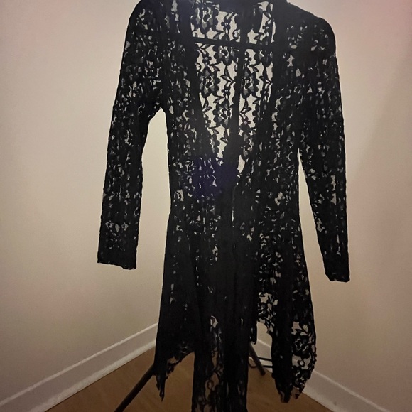 Elegant Gothic Black Lace Blazer - Picture 6 of 6